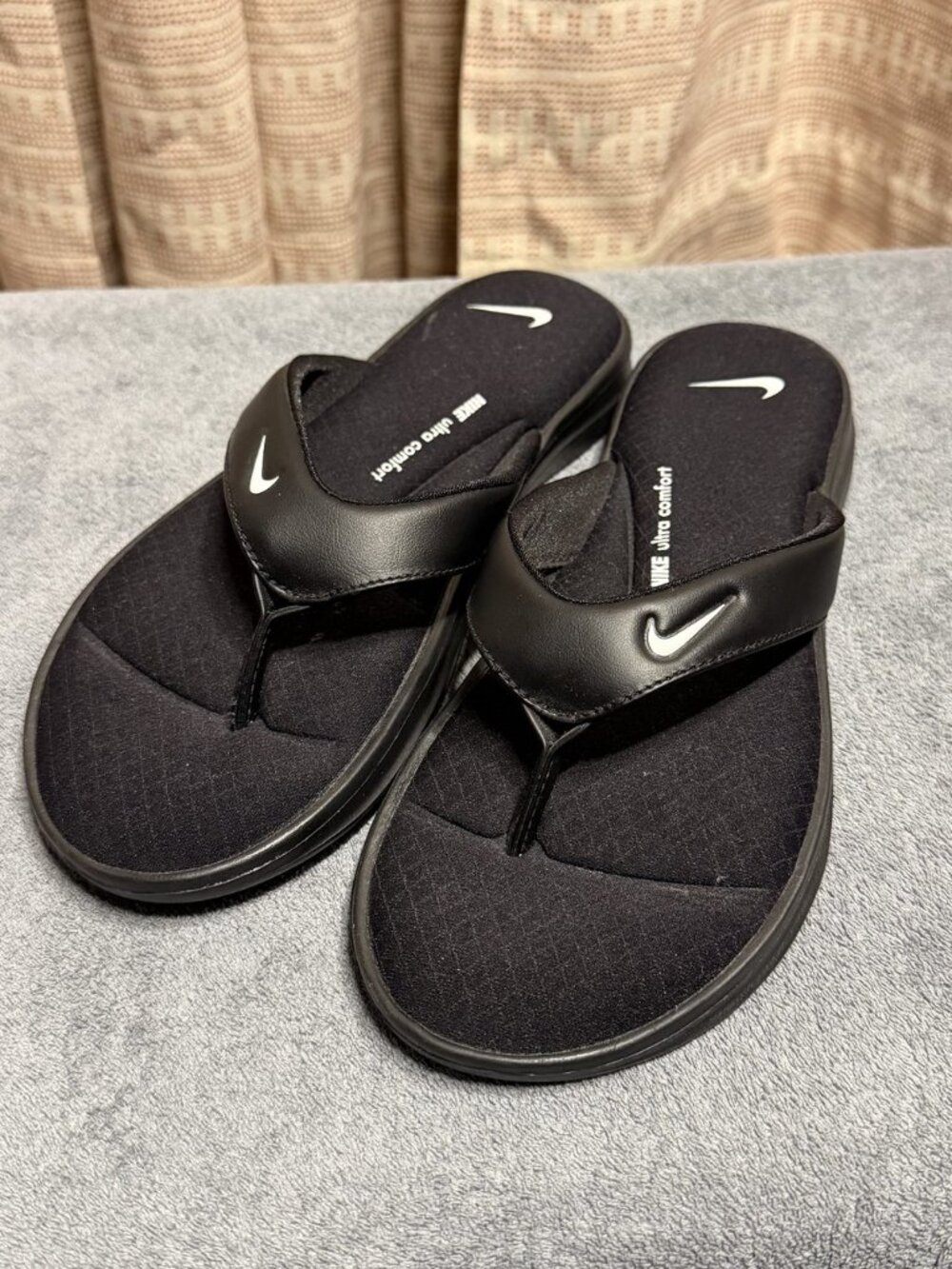 Nike Women's Comfort Footbed Black Thong Flip Flops